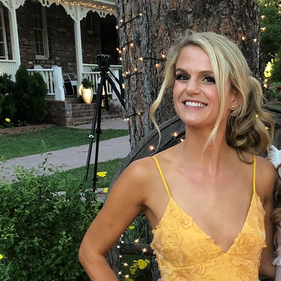 Meet your Posher, Meredith - Picture 5 of 8